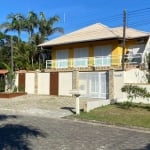 Guaratuba, Sobrado com piscina, 6 Quartos sendo 4 Suítes, garagem p 4 carros, praia Brejatuba, Guaratuba/PR - Imobiliária África