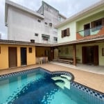 Casa com 3 dormitórios à venda, 250 m² por R$ 2.500.000,00 - Boqueirão - Santos/SP