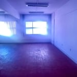 Vende Sala Comercial de 68m2 em Predio Misto