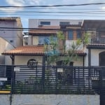 Casa em alto padrão na Imbetiba com 04 suítes - Próxima à Petrobras e Comércio em geral