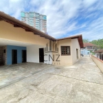 Imperdível oportunidade! Casa à venda em Brusque-SC, bairro Santa Rita: 3 quartos, 1 suíte, 2 salas, 3 banheiros, 2 vagas de garagem, 150m².