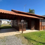 Casa Com 3 Dormitórios à Venda, 120 M² Por R$ 400.000,00 - Barra do Saí - Itapoá/sc