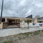 Casa Com 3 Dormitórios à Venda, 173 M² Por R$ 850.000 - Barra do Saí - Itapoá/sc