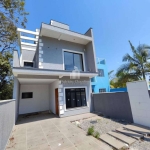 Excelente Triplex próximo ao mar com 03 dormitórios