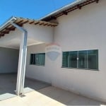 Casa para venda de 3 quartos sendo 1 desses  suíte no Jardins do Lago