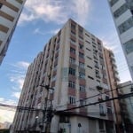 3 Quartos, Suíte ,Elevador e 1 vaga,  venda por R$ 330.000 ou aluguel por R$ 1.880/mês - Centro - Juiz de Fora/MG