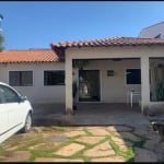 CASA A VENDA EM ARNIQUEIRAS, 3 QUARTOS, 1 SUITE, LOTE C/ 500M², CESSÃO DE DIREITOS