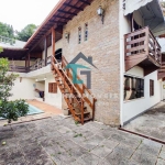 Casa para Venda em Teresópolis, Alto, 4 dormitórios, 1 suíte, 4 banheiros, 1 vaga