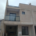 Sobrado Moderno com Terraço – 3 Quartos (1 Suíte) – 140 m² – Capão Raso