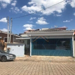 Casa com 3 dormitórios à venda, 200 m² por R$ 500.000