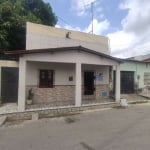 Casa para venda com 2 quartos localizado em um dos bairros mais privilegiados de Maracanaú