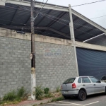 Galpão para locação, 350 m² de área útil, 2 banheiros. Bem localizado no Bairro Ocian, Praia Grande