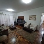 Apartamento Frente Mar de 200m2 - 3 dormitórios - 1 suíte, 1 vaga demarcada grande na Ponta da Praia