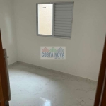 Casa em condomínio á venda com 45m², 1 dormitório, sala, cozinha e vaga de garagem na Praia Grande