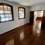 Casa comercial com aproximadamente 300m²  para locação no bairro Caiçara, Belo Horizonte, MG