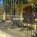 Casa 3 dormitórios com piscina