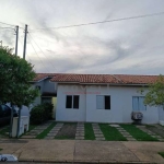 Casa com 2/4 no Condomínio Rubi em Vázrzea Grande