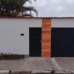 Linda casa terre a venda com 03 dormitórios na região central de Suzano