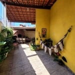 Casa com 2 dormitórios à venda por R$ 630.000,00 - Vila Guilhermina - Praia Grande/SP