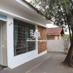 Casa à venda com 3 dormitórios e 1 suíte no bairro Vila Embare em Valinhos - Excelente localização!