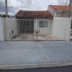 Casa com 4 dormitórios à venda, 116 m²