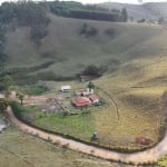 Sítio à venda no bairro Zona Rural em Pinhalzinho/SP