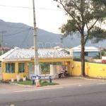 Casa de condomínio com 3 quartos, 480m², à venda em Maricá, Jaconé (Ponta Negra)