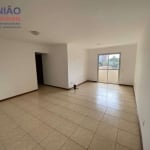 Apartamento com 3 dormitórios (sendo 1 suíte), área de lazer e portaria 24hs.