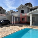 Sobrado com 3 quartos, Canto do Forte, Praia Grande - R$ 2.6 mi, Cod: 206988