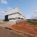 Galpão industrial  para locação, com 738,50m² de área construída e 1.000m² de área total.