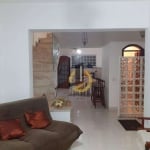 Sobrado à venda - 180m² - 3 Dormitórios - 2 vagas - no Ipiranga