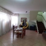 Sobrado à venda - 250m² - 3 dormitórios - 4 vagas - no Ipiranga