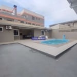 Residencia com piscina - acomodação 20 pessoas - proximado mar