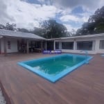 Casa com piscina no Balneário Grajau - Pontal do Paraná - Pr