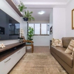 Apartamento de 62m², com 2 dormitórios reformado e 1 vagas na Cidade Baixa