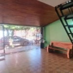 vende casa 2 dormitórios, 1 suíte , 2 vagas