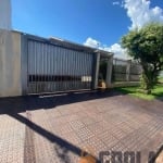 Casa para Venda em Campo Mourão, Jardim Shangrilá, 4 dormitórios, 1 suíte, 2 banheiros