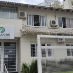 Casa comercial para alugar na Beco Andaraí, 130, Passo da Areia, Porto Alegre