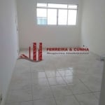 Apartamento de 56m² no bairro Vila Dom Pedro II, próximo metrô parada inglesa.