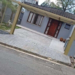 Casa para Venda em Arujá, Arujamérica, 2 dormitórios, 2 suítes, 1 banheiro, 2 vagas