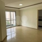 Apartamento para locação em Santana, na prestigiada Rua Pedro Doll