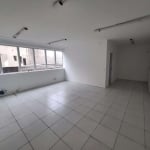 Sala Comercial para Venda em Curitiba, Mossunguê, 1 banheiro