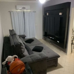 Apartamento mobiliado na Vila Tupi, um dos melhores bairros de Praia Grande. 
São 55 m² de conforto e praticidade, com 1 dormitório, sala ampla, cozinha, 2 sacadas, 
banheiro, área de serviço e vaga d