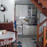 CASA SOBRADO COM 3 DORMITÓRIOS/QUARTOS NO BAIRRO TERESÓPOLIS/PORTO ALEGRE R$ 350.000,00