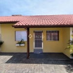 CASA EM VILLAGIO À VENDA 2 DOMITÓRIOS, 2 BANHEIROS, 2 VAGAS POR R$ 500.000,00