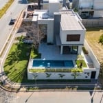 Sobrado com 382 m² construídos e diferenciais surpreendentes