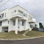 Casa para Venda em Camboriú, Centro, 3 dormitórios, 3 suítes, 4 banheiros, 4 vagas