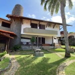 Casa Espaçosa, com amplo terreno livre, à venda no Bairro de Capim Macio