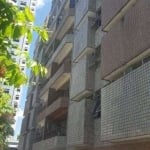 Vende-se excelente apartamento nas Graças