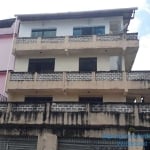 Casa tipo apartamento em primeiro andar com 3/4, varanda, bem localizado na Santa Mônica para Vender no IAPI Salvador Bahia